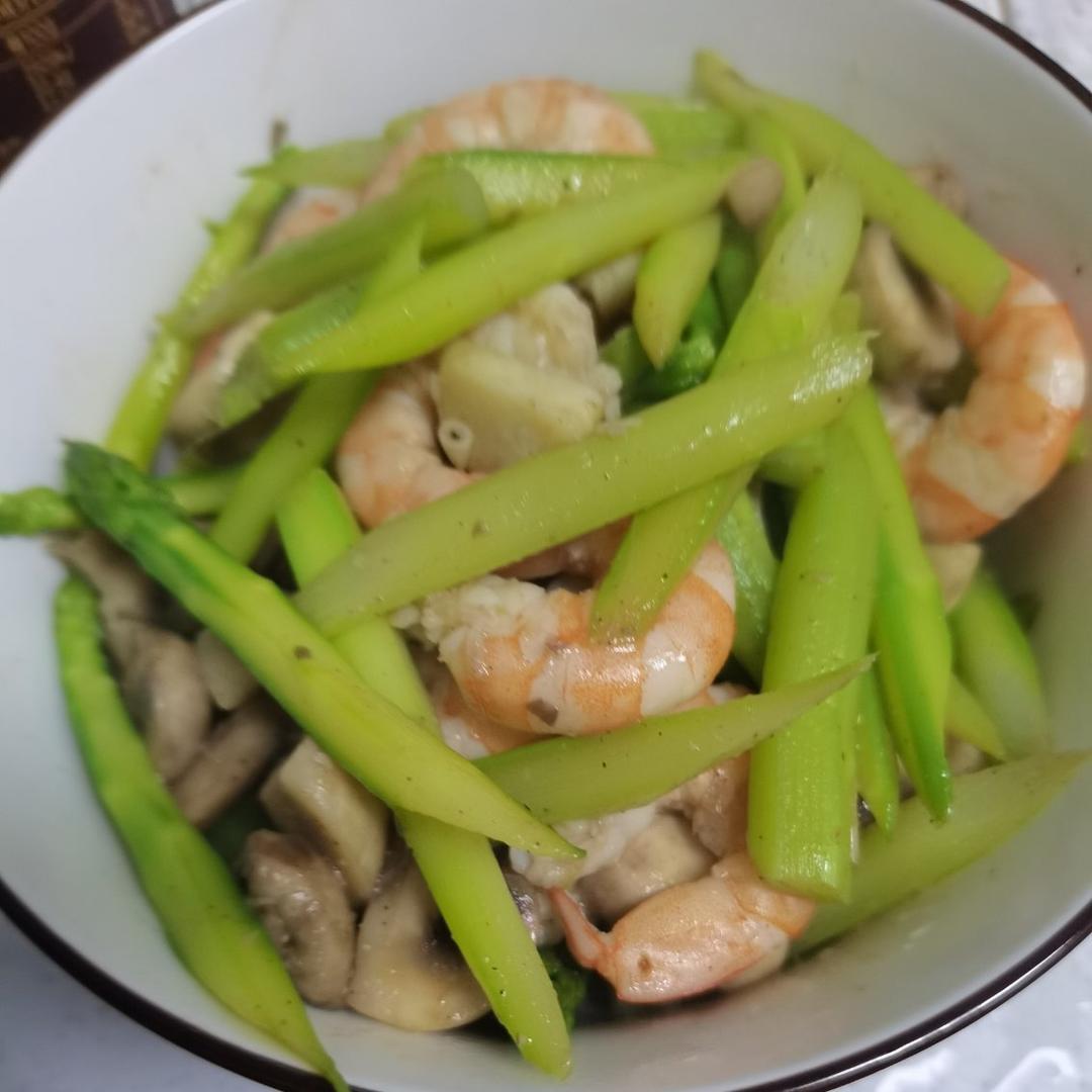 清炒芦笋虾仁