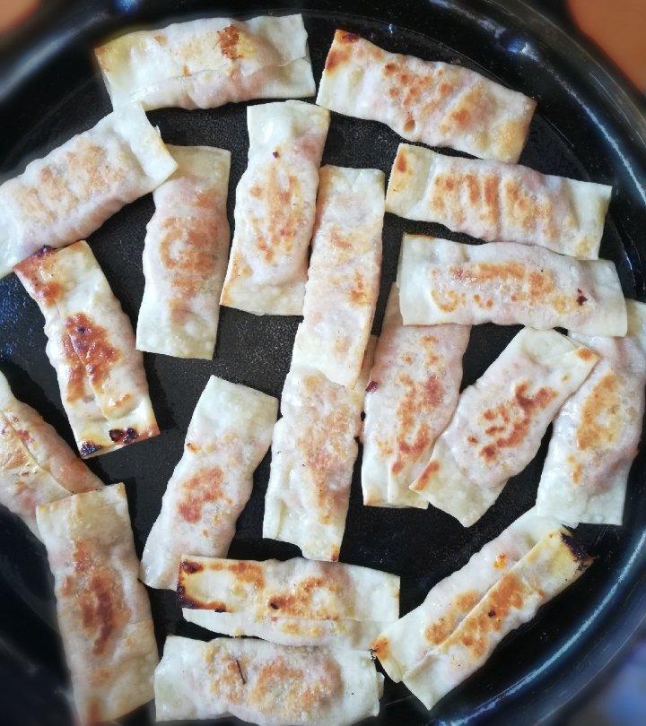 馄饨皮锅贴