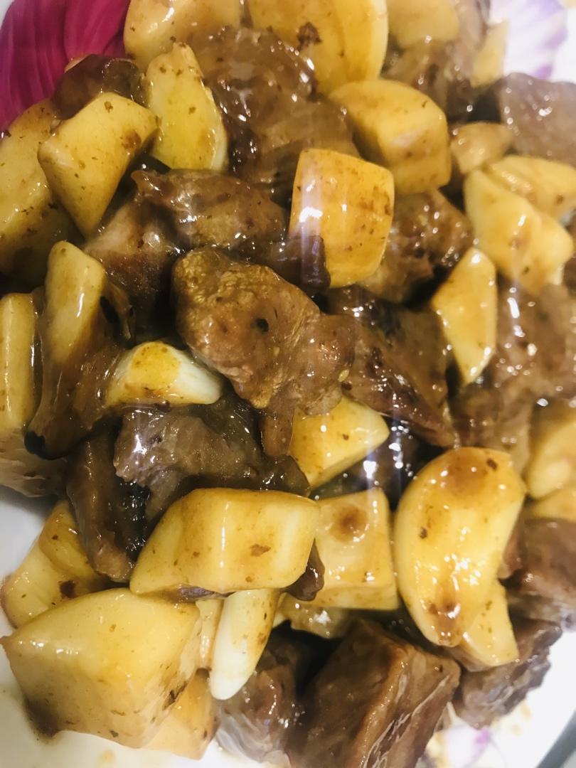 杏鲍菇黑椒牛仔粒