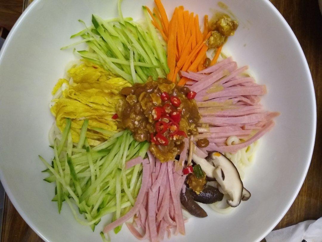炸酱面