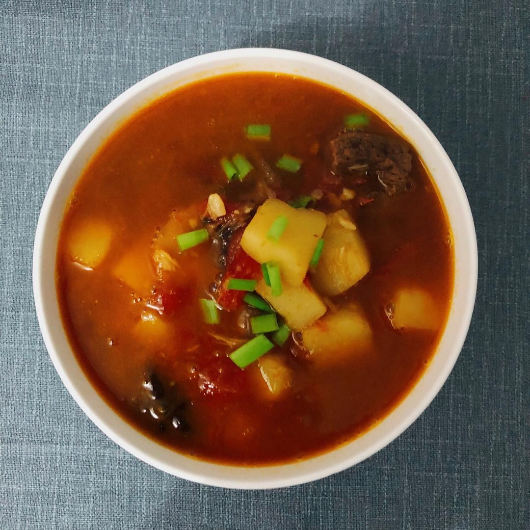 红烧牛肉土豆 （独家秘制）