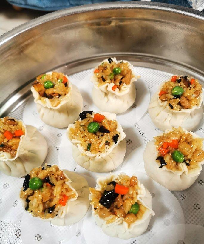 糯米香菇猪肉烧麦（含烫面烧麦皮做法）