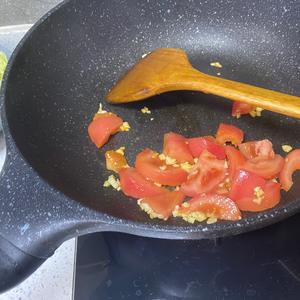 营养丰富的番茄金针菇娃娃菜的做法 步骤2