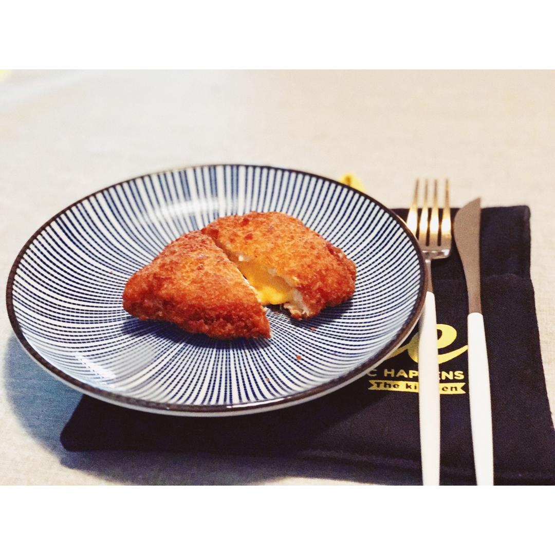 【芝士爆浆鸡排】