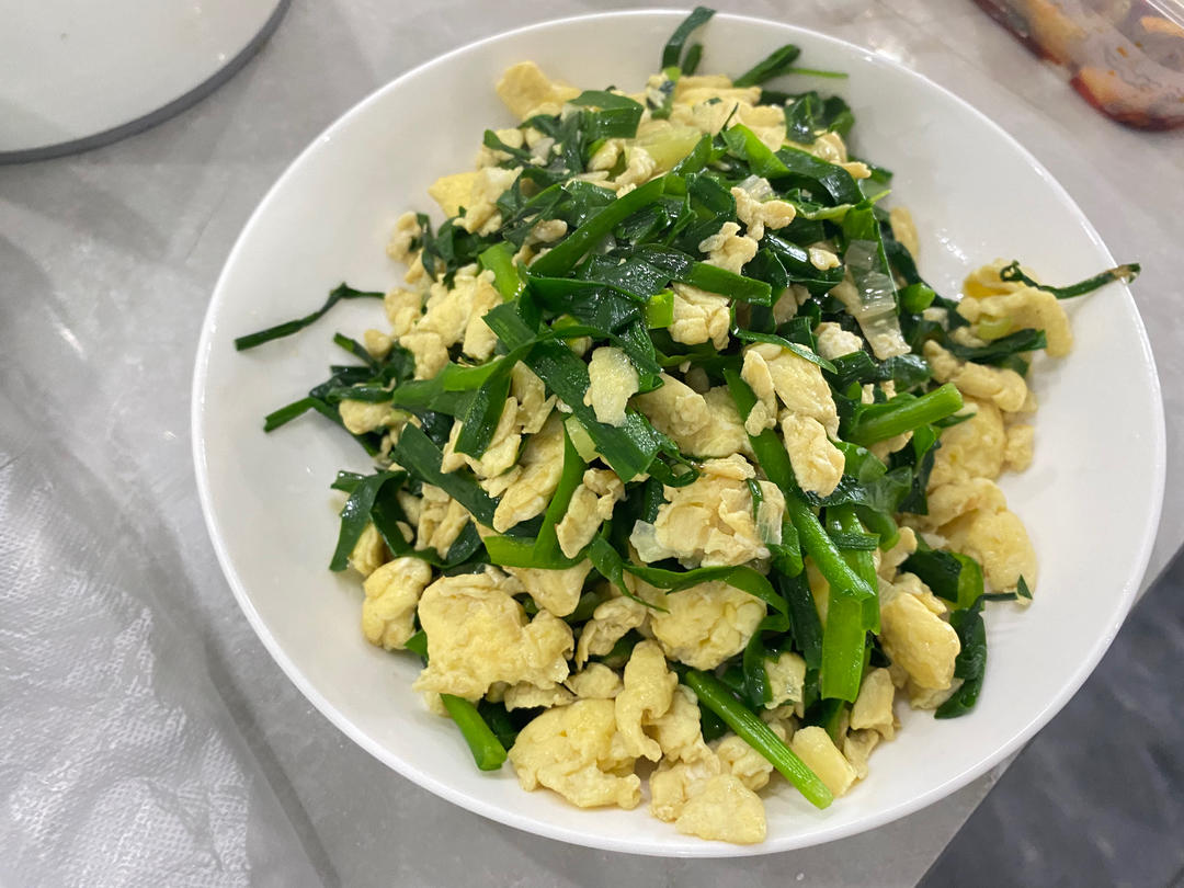 韭菜炒鸡蛋——三分钟快手下饭菜 掌握火候的秘诀