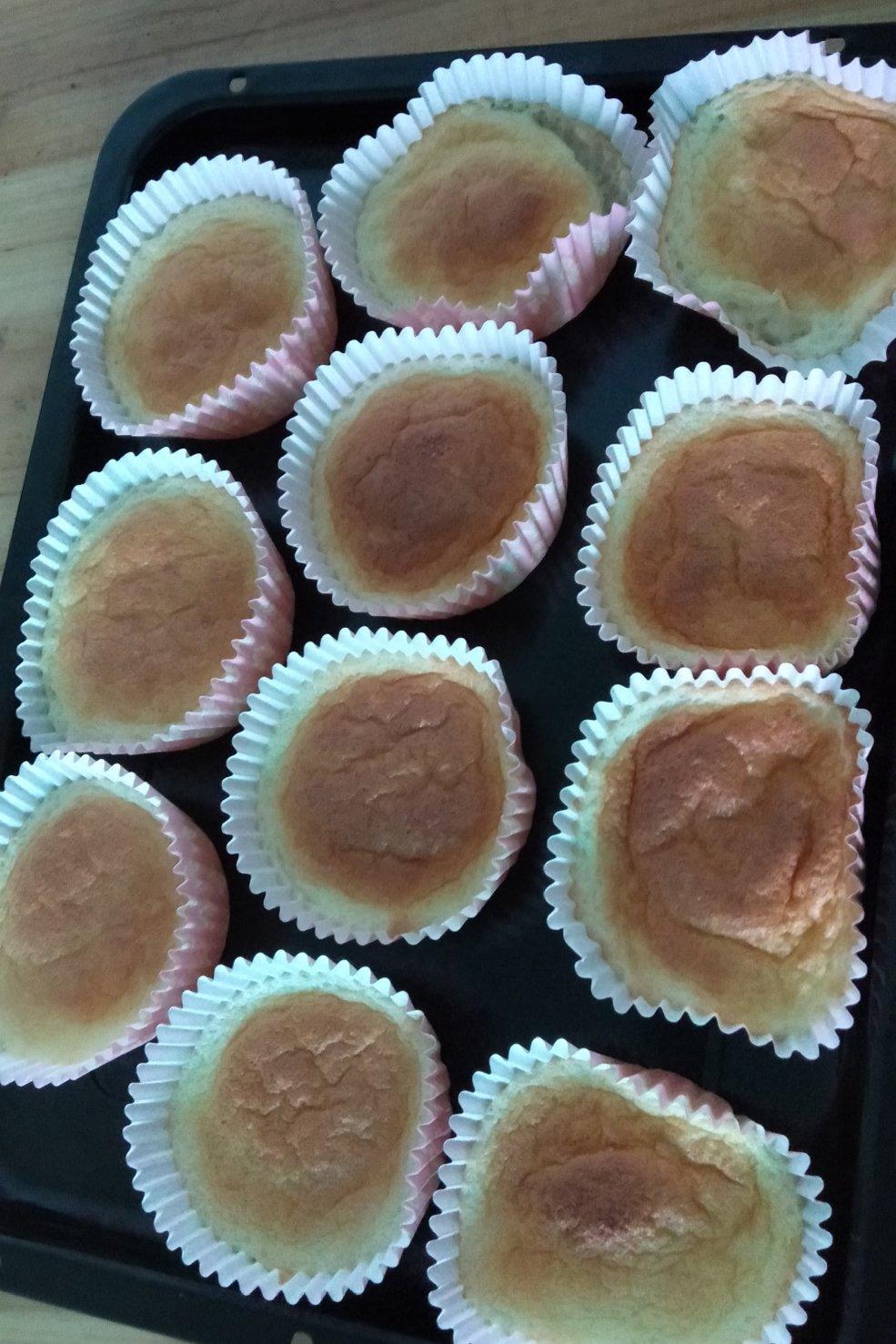 椰汁纸杯蛋糕