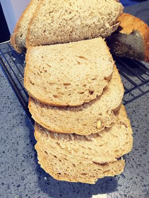 全麦面包（面包机版，750克）的做法 步骤6