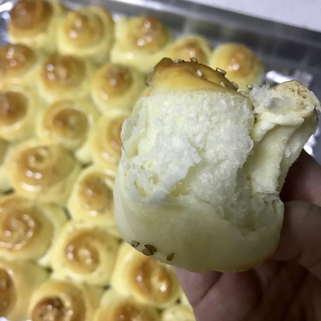 脆底蜂蜜小面包