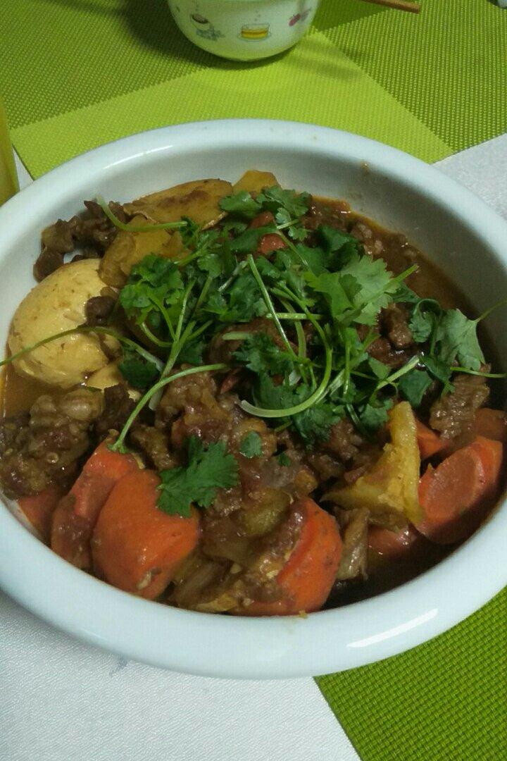 沙沙土豆胡萝卜炖牛肉