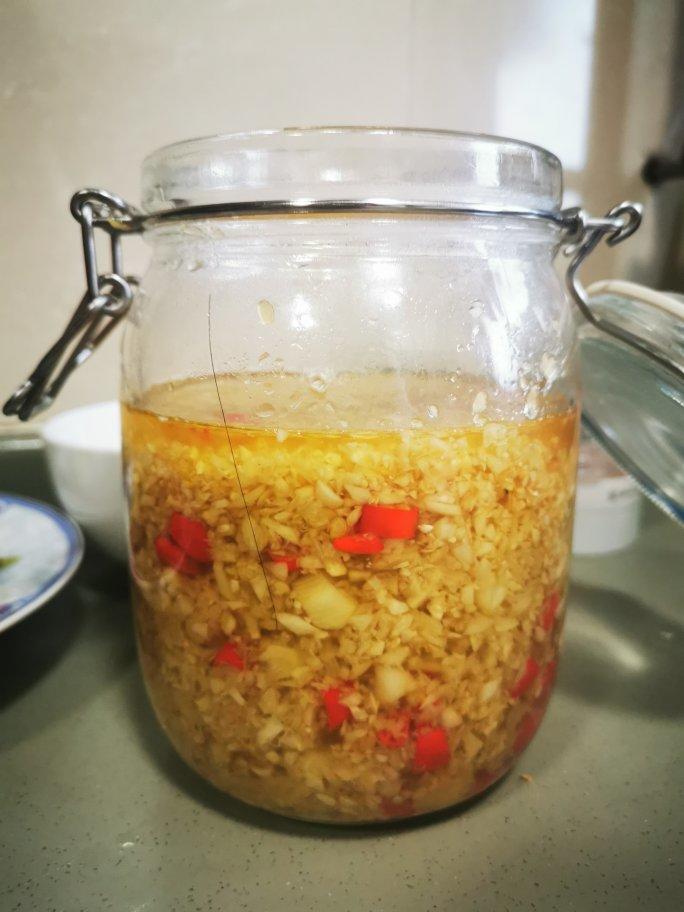 夜宵党“香辣蒜蓉酱”（蒜蓉虾，烤扇贝，生蚝，粉丝花甲，金针菇）