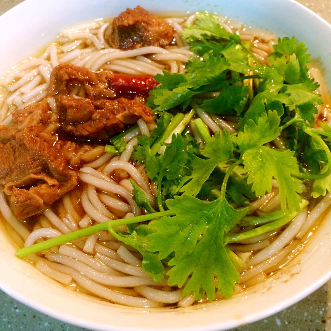 最简单的湖南早餐米粉做法