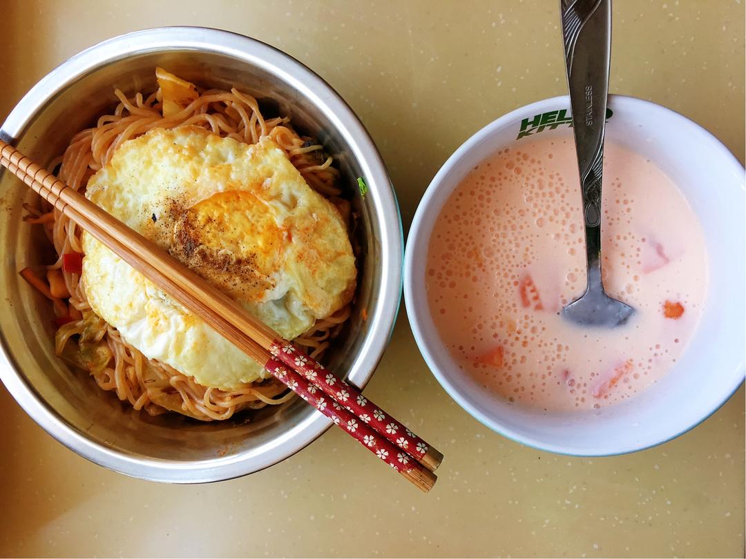 鲜奶炖木瓜