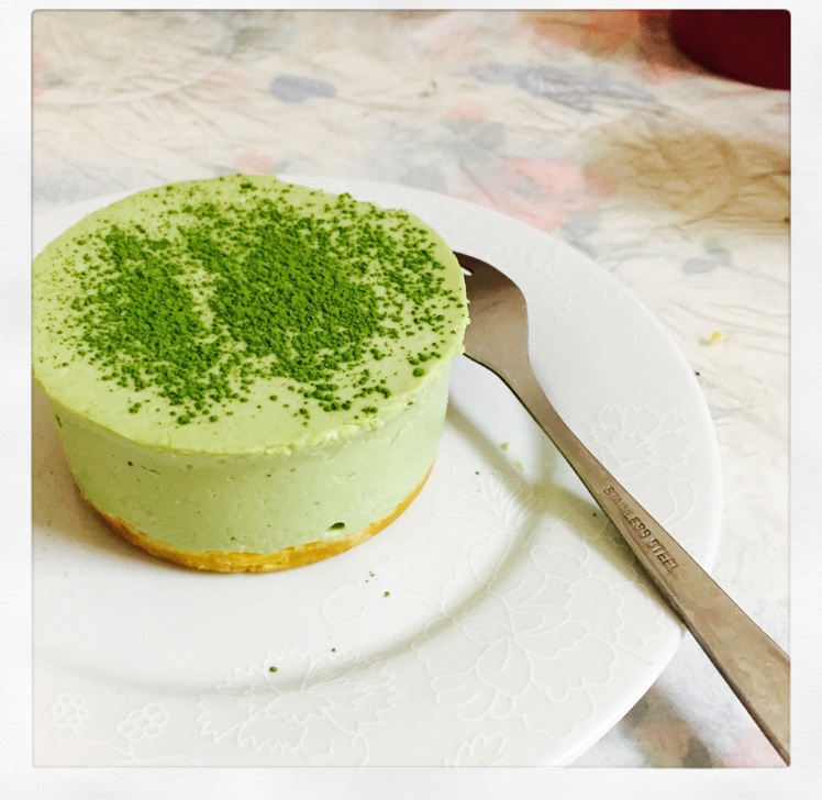 酸奶抹茶冻芝士蛋糕