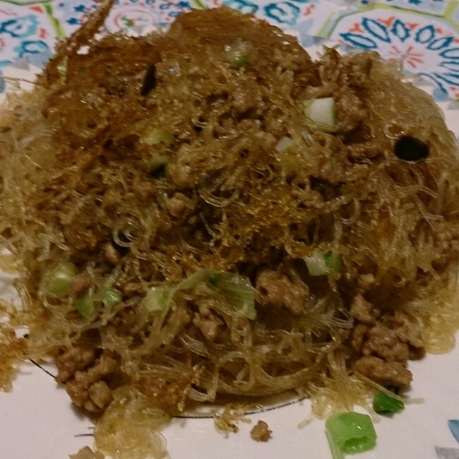 蚂蚁上树