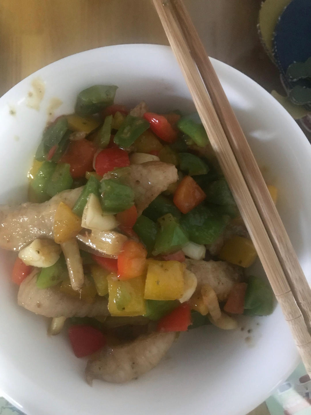 快手小炒“猪颈肉”香嫩滑