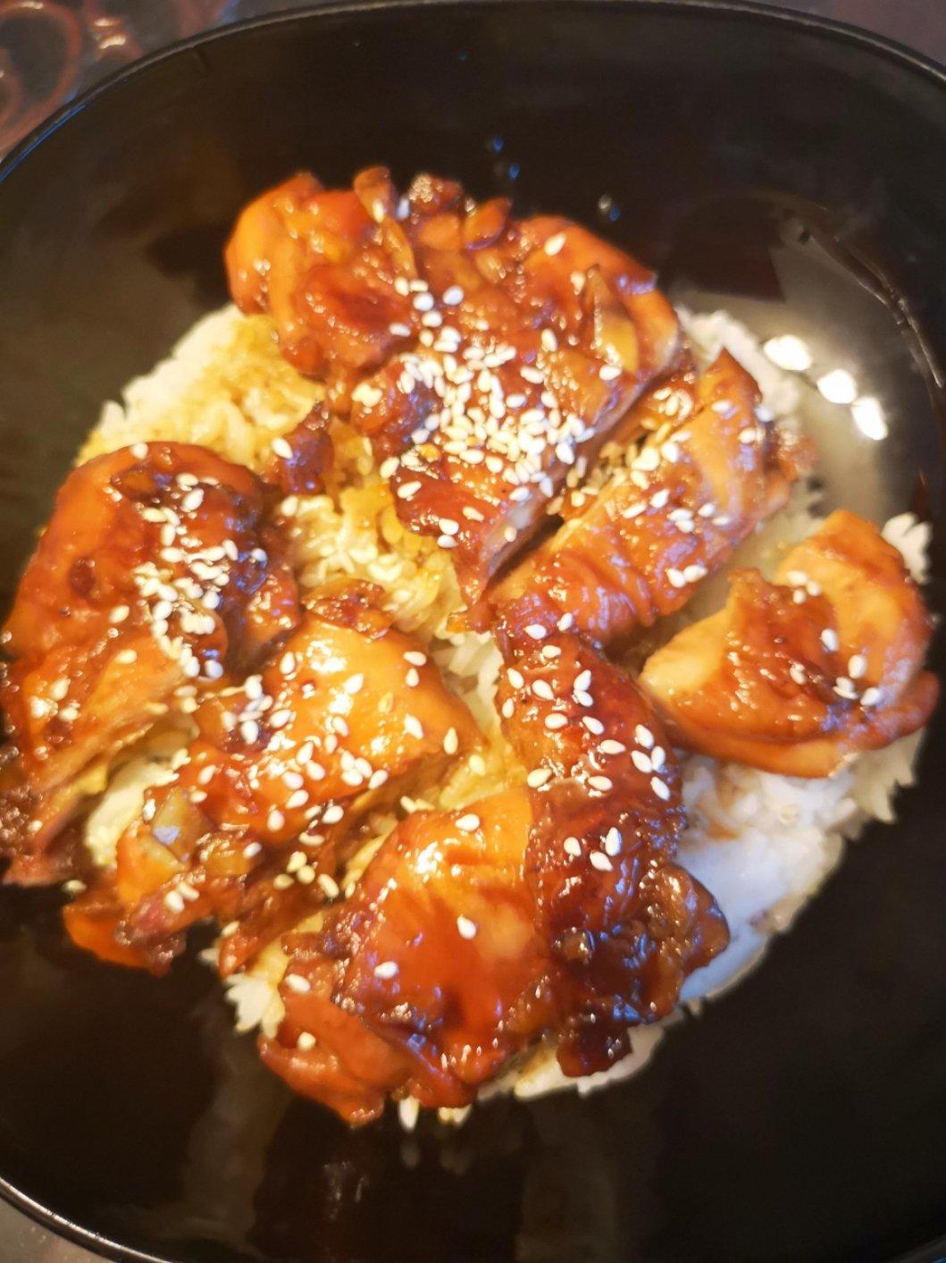 照烧蒜香版鸡腿饭的做法