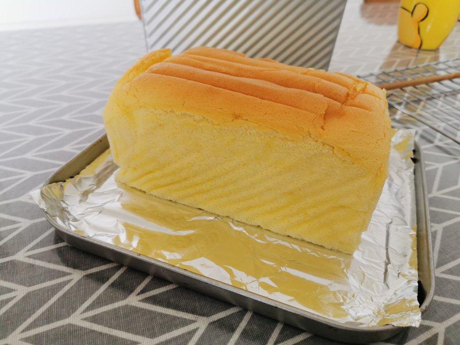 烤箱做蛋糕（戚风蛋糕的做法）