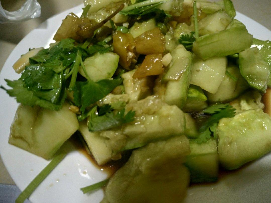 赞不绝口拍黄瓜🥒