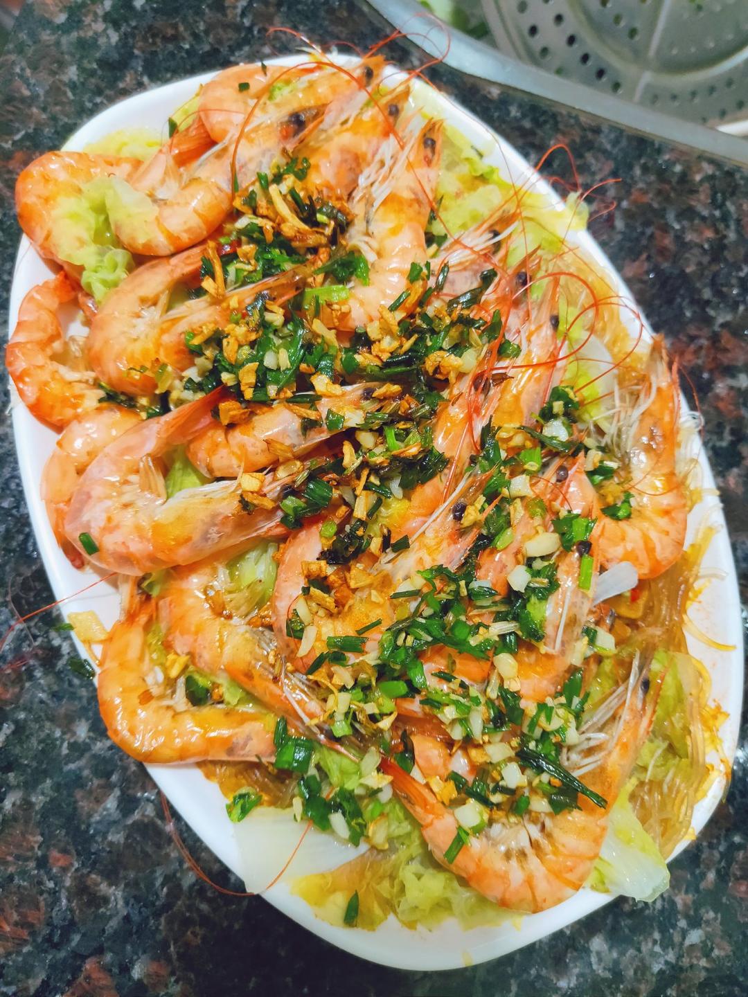0失败的蒜茸酱粉丝蒸虾🦐🦐🦐（蒜茸酱衍生菜谱）