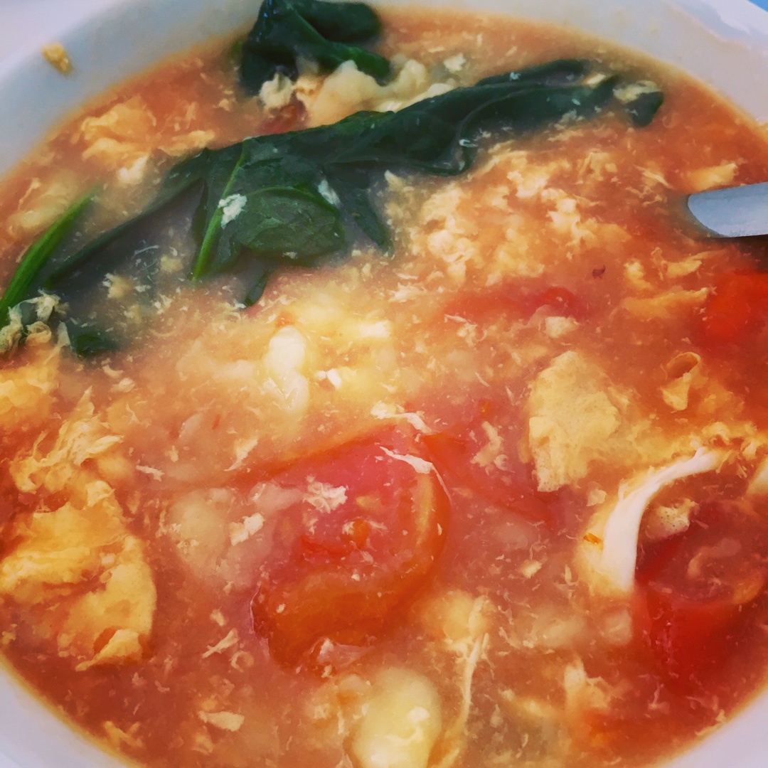 西红柿鸡蛋疙瘩汤