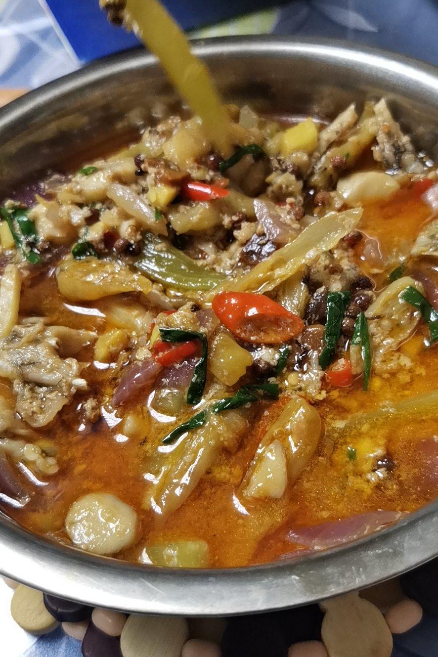 厨师长教你：“泡椒牛蛙”的家常做法，色香味俱全，赶紧收藏