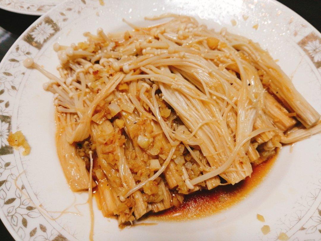 蒜蓉蒸金针菇