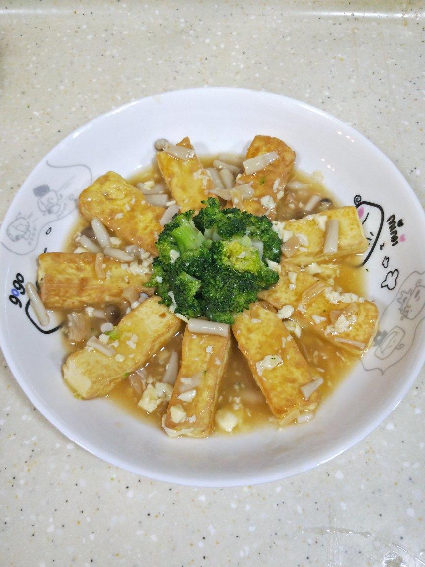 鲜香下饭菜【鲍汁豆腐】，自制豆腐原来如此简单！