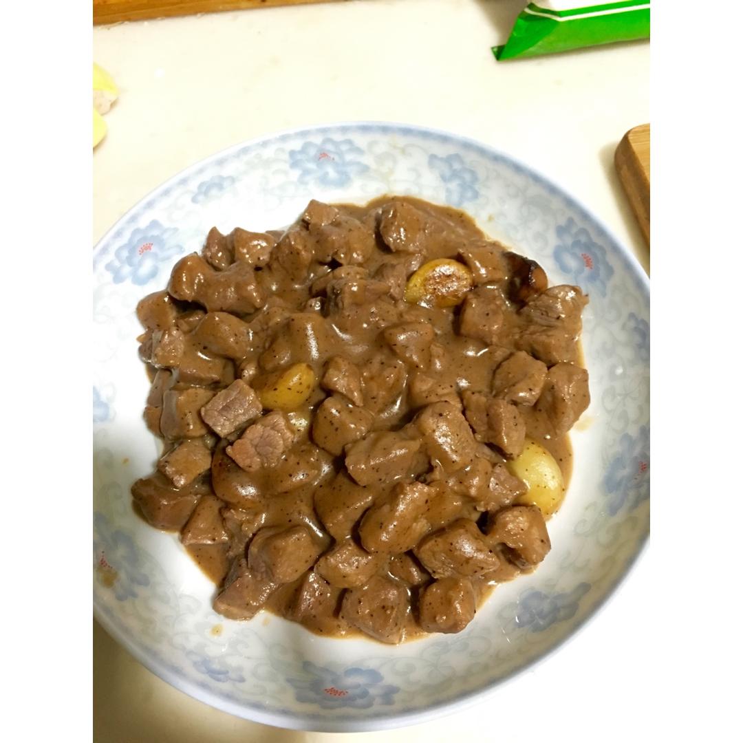 黑蒜子牛肉粒