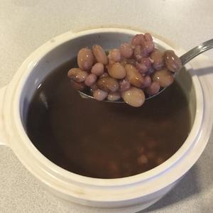 红豆薏米饭豆汤的做法 步骤6
