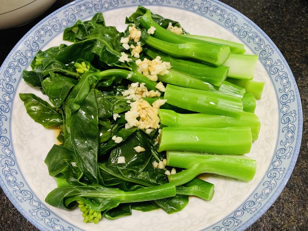 iris小兔桑做的白灼芥蓝