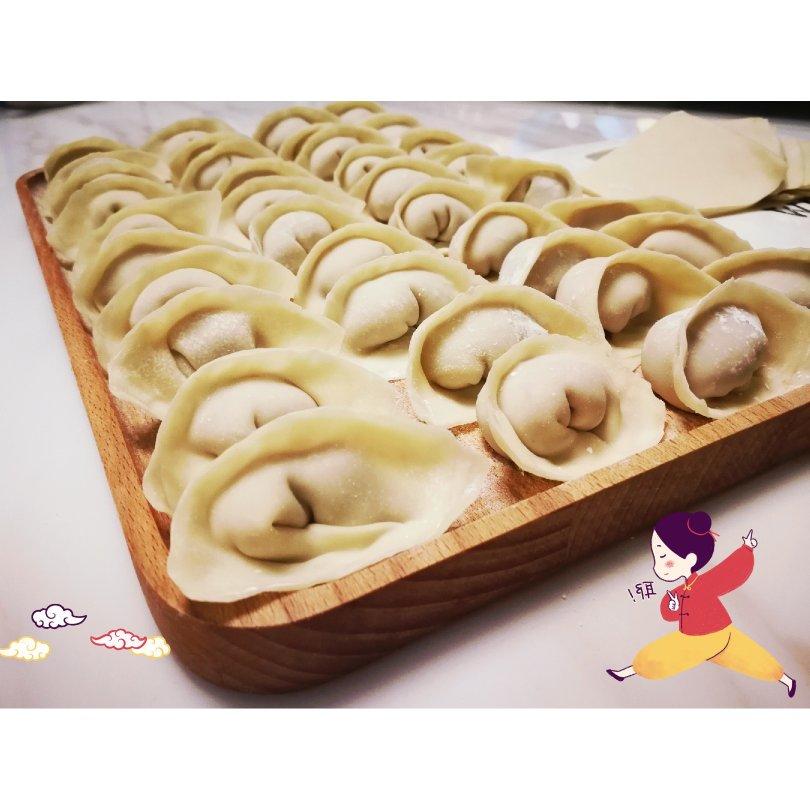 牛肉芹菜虾皮小馄饨
