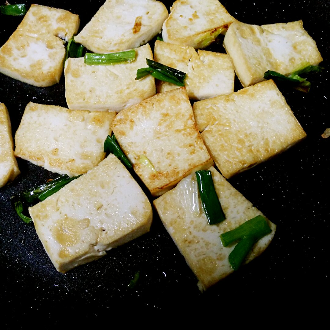 盐煎老豆腐（蘸酱油）