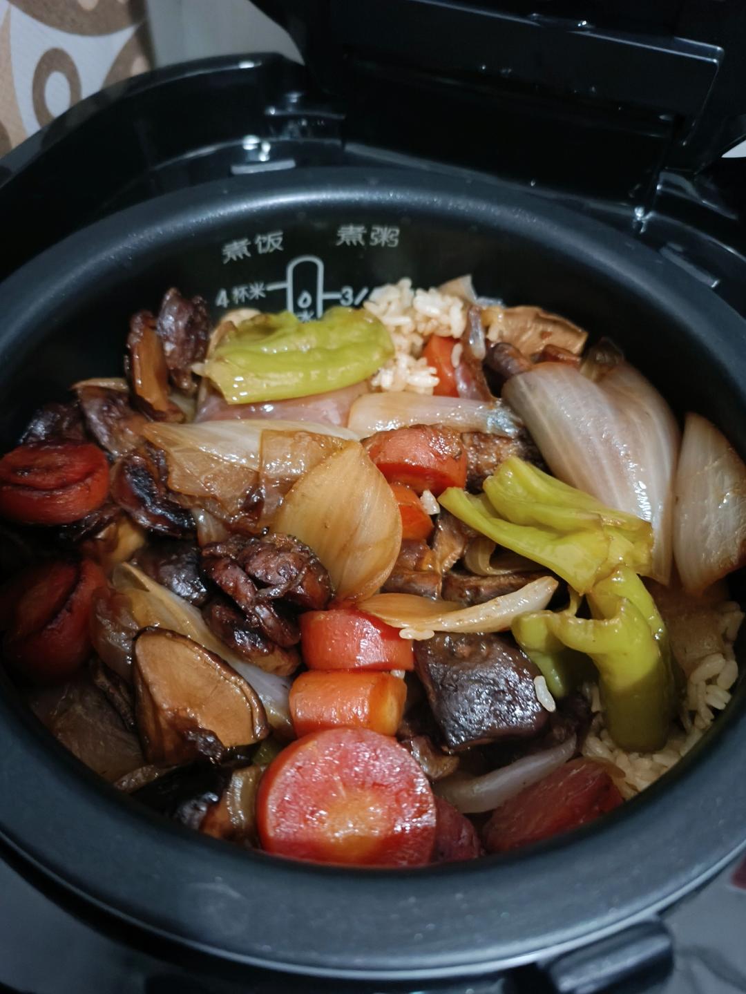 懒人必备～电饭煲腊肠焖饭