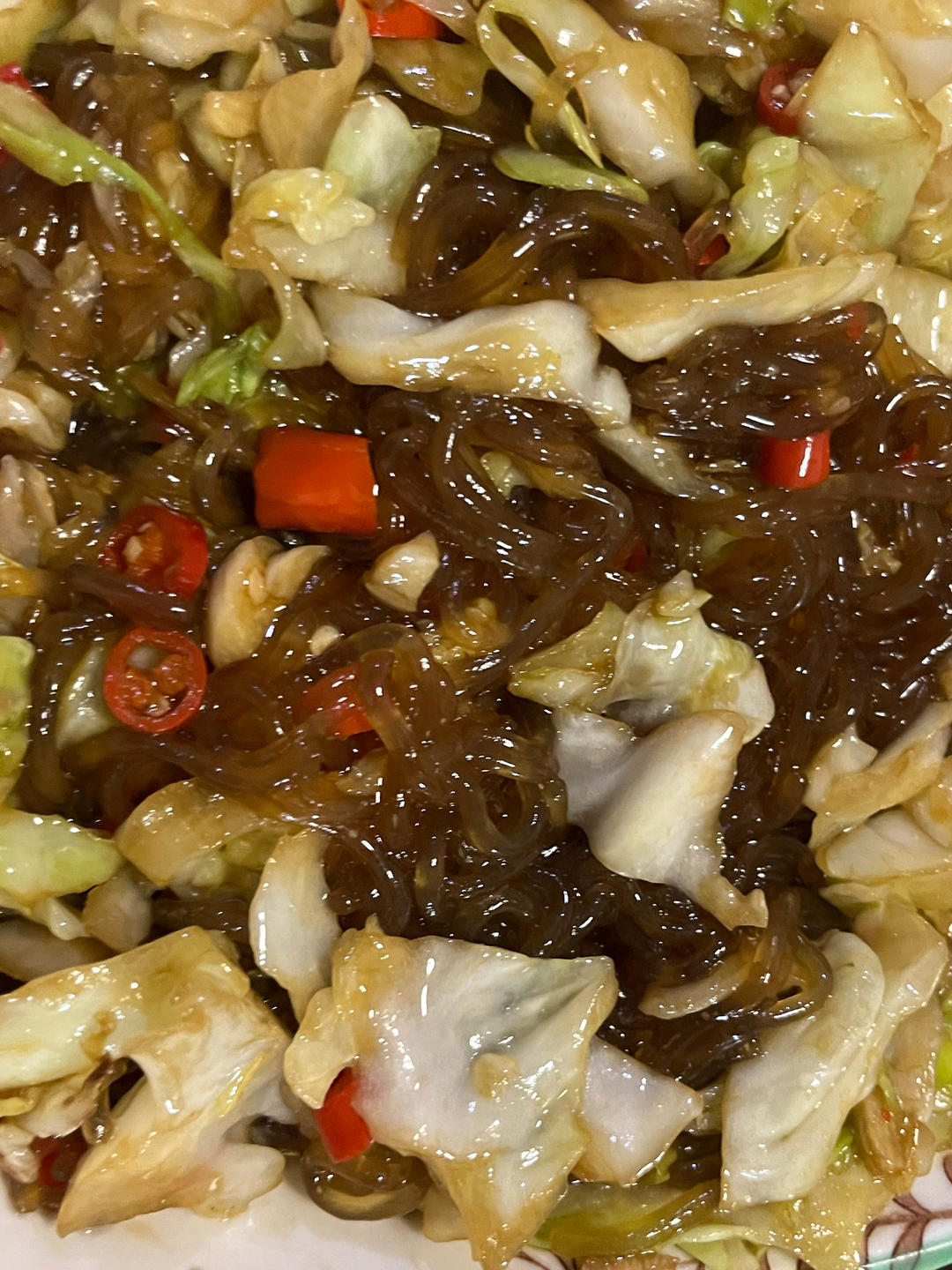 最近爱吃粉丝粉条～包菜炒粉丝