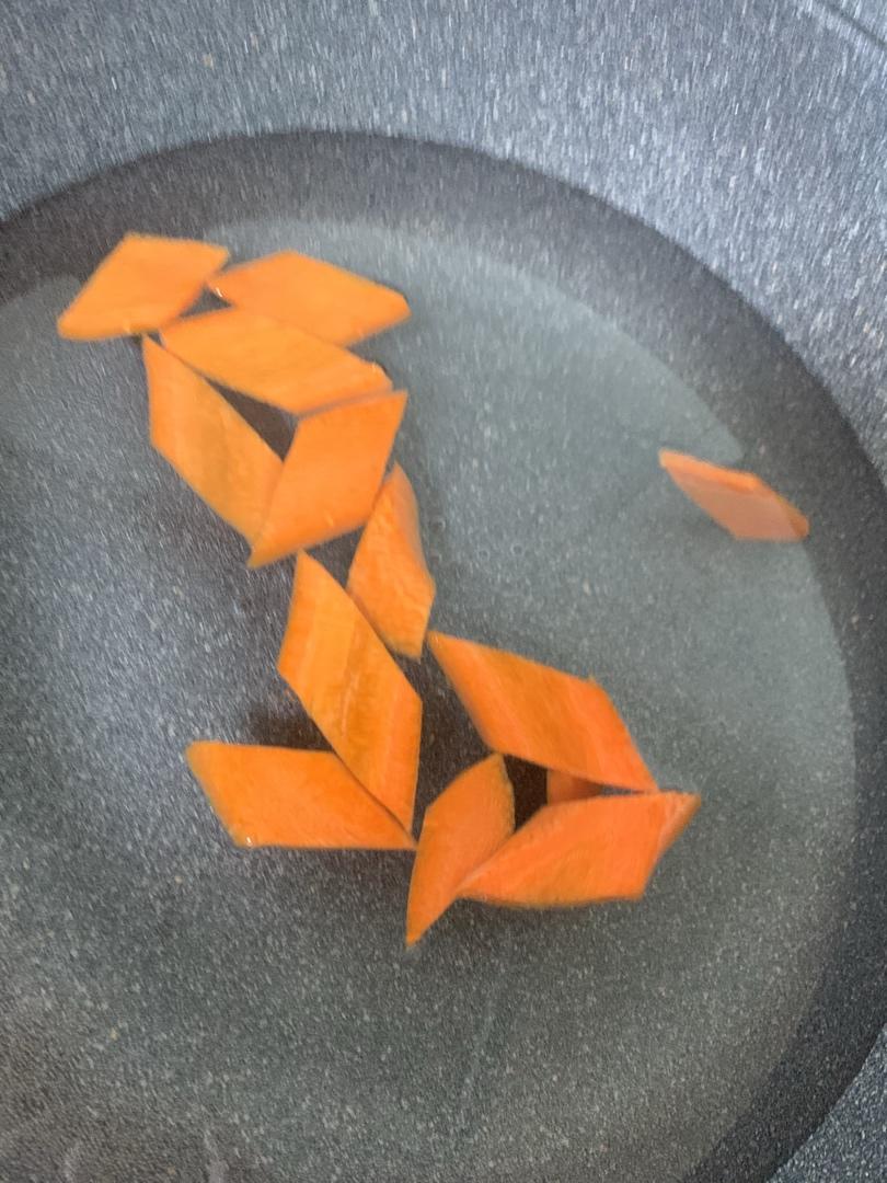 爽口红油凉拌腐竹