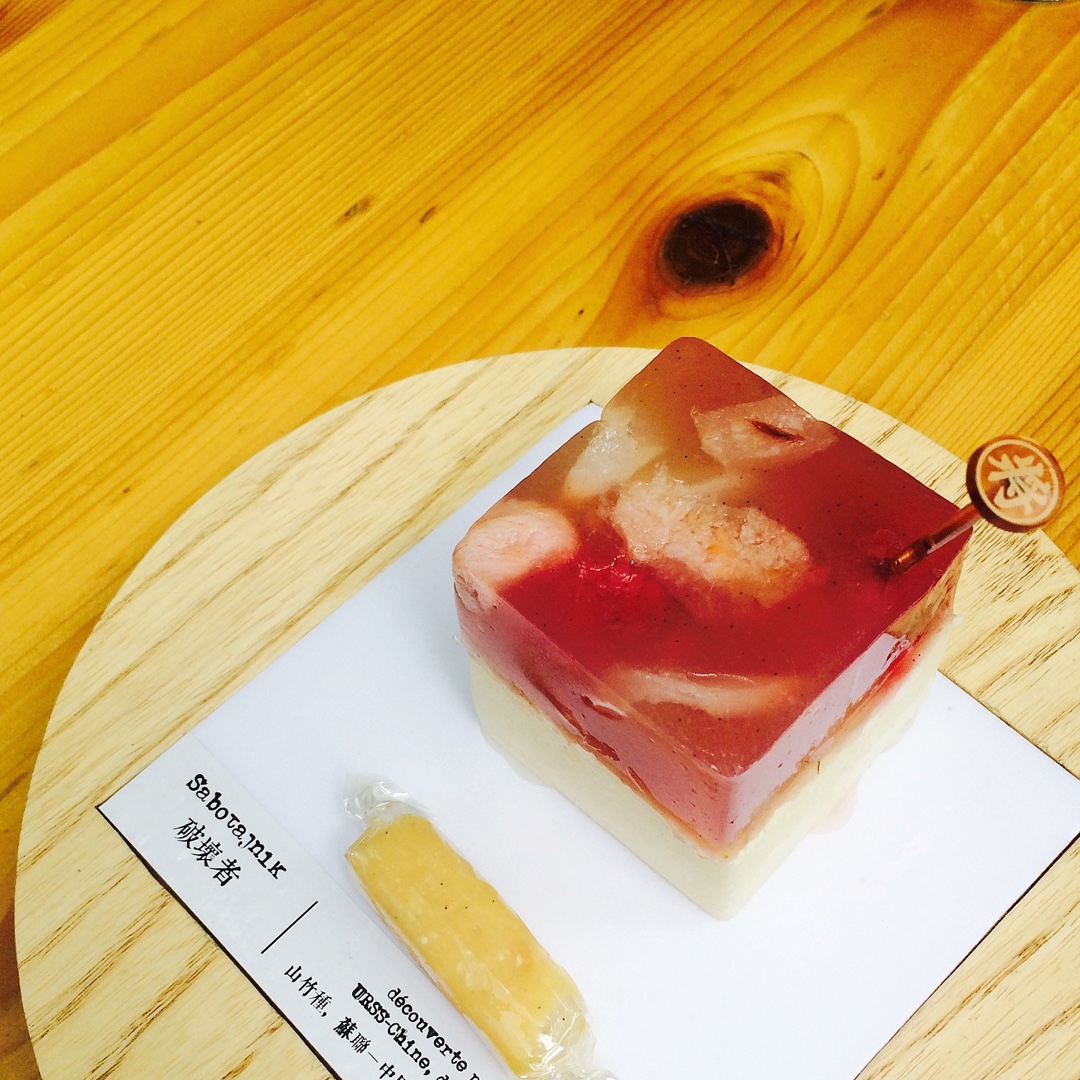 在咖啡厅照相才是正经事