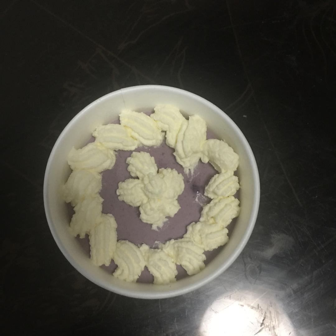 《Tinrry下午茶》教你做蓝莓益力多慕斯