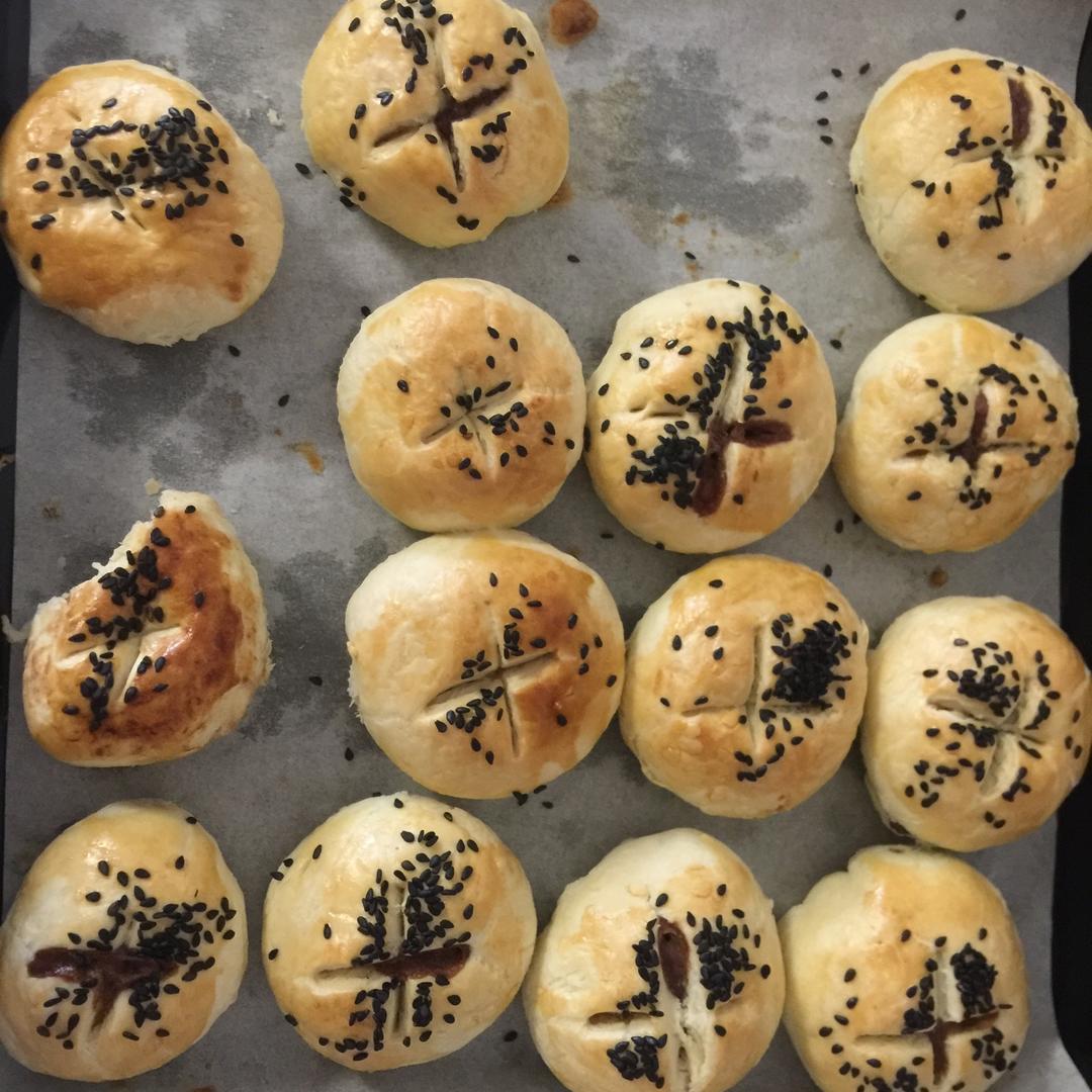 豆沙蛋黄酥
