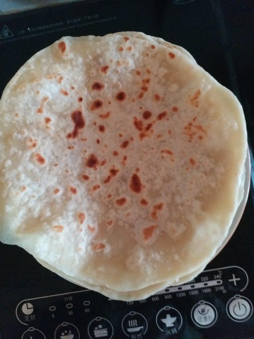 卷饼、春饼皮又薄又软还有韧劲的秘方