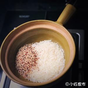 京都汇珍膳米-窝蛋牛肉煲仔饭的做法 步骤2