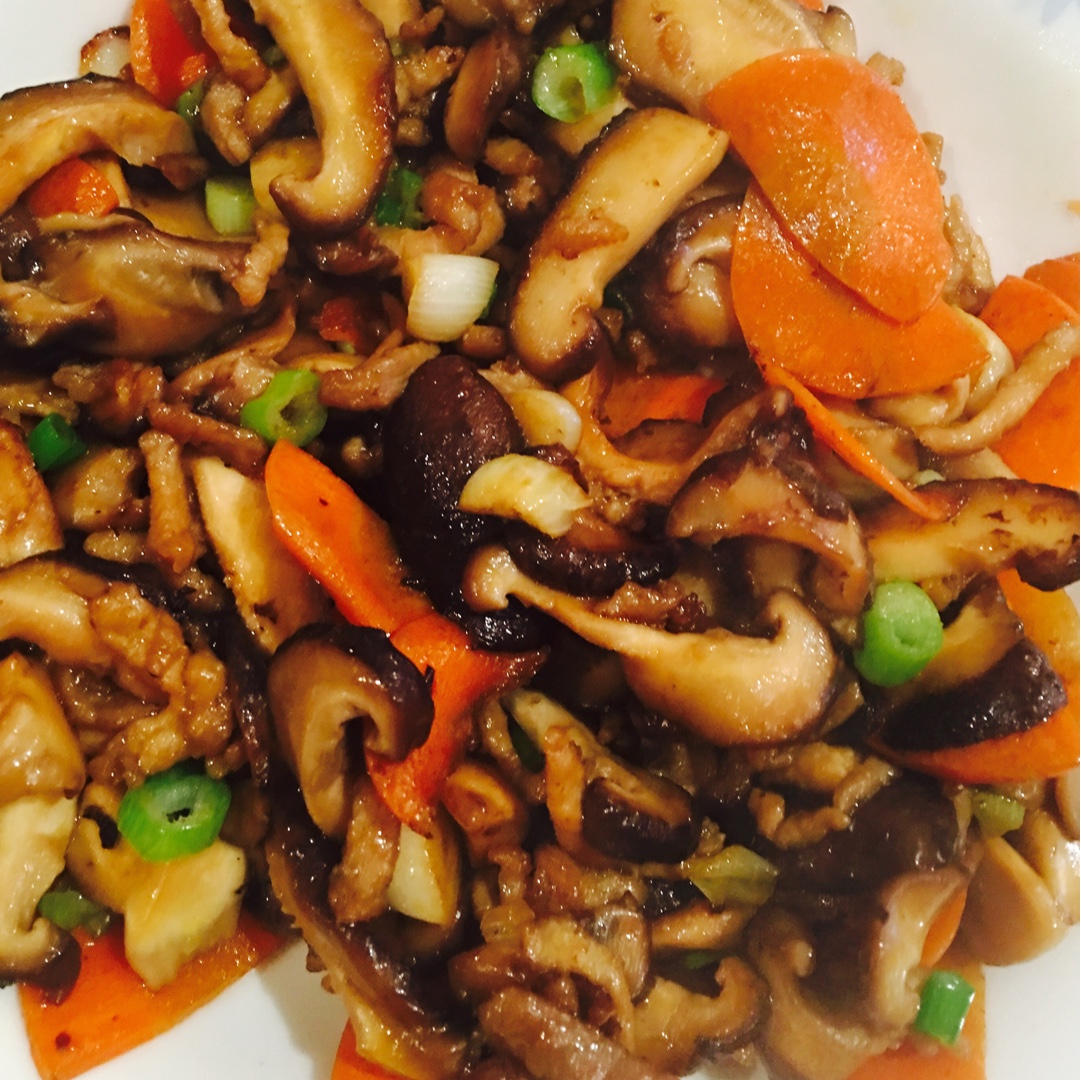 香菇炒肉