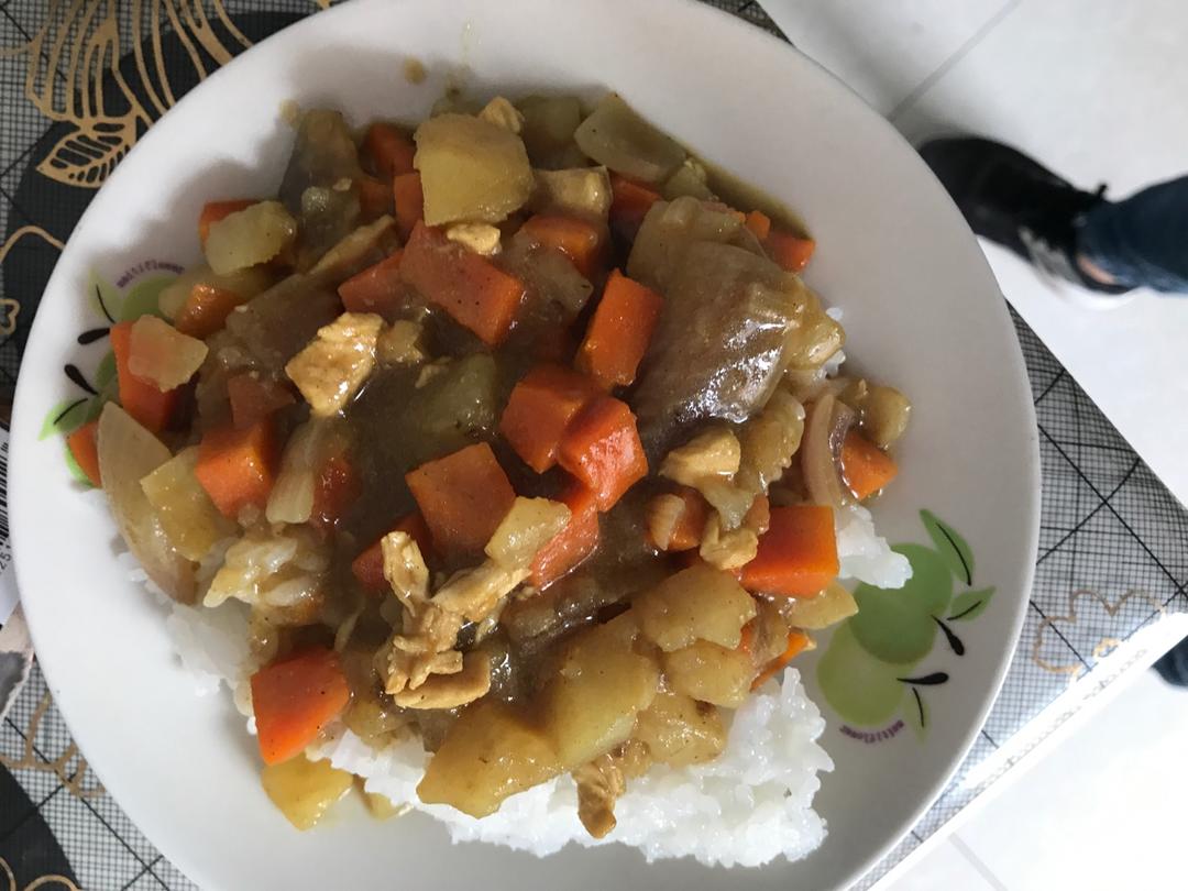 咖喱土豆鸡块