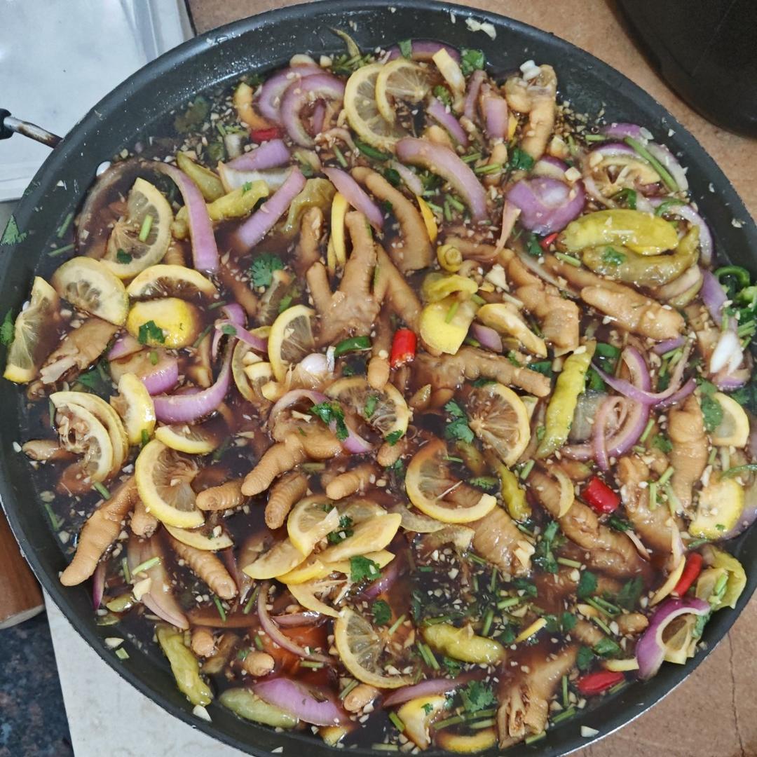 柠檬泡椒鸡爪