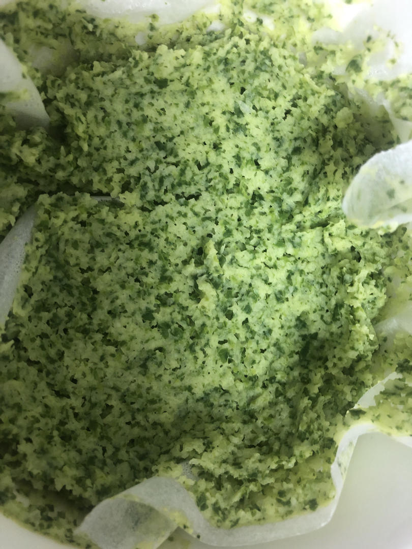 小白菜山药蒸糕              补钙、健脾胃助消化