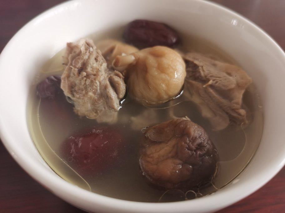 煲靓汤 老母鸡汤