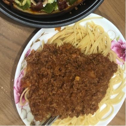 番茄肉酱意大利面