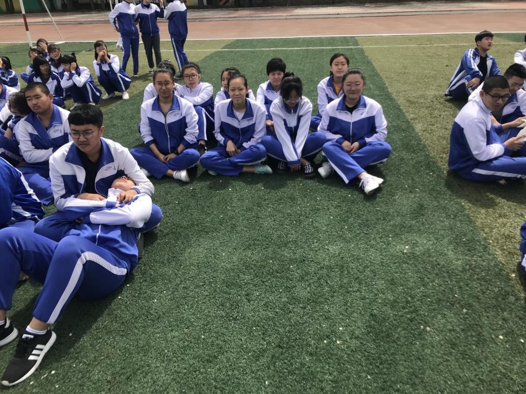 宁宝的高中生活