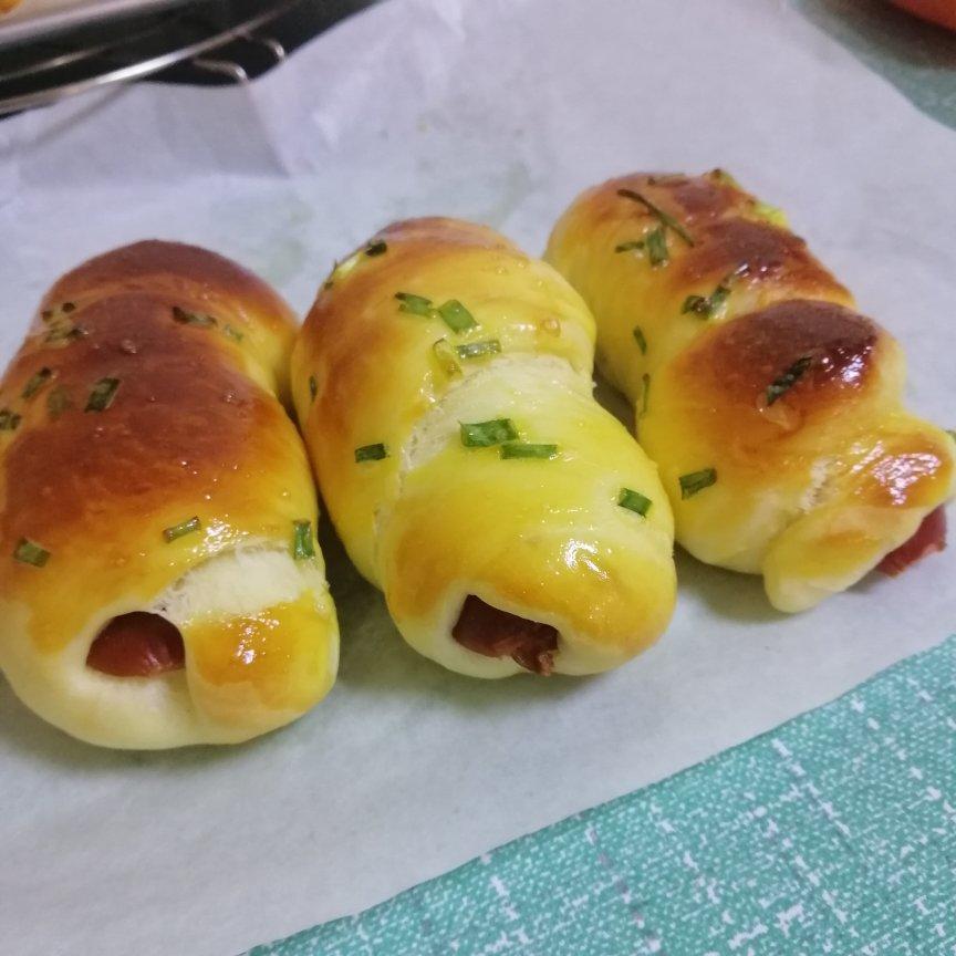 热狗小面包-既能作早餐又能作零食，咬一口就是满满的幸福