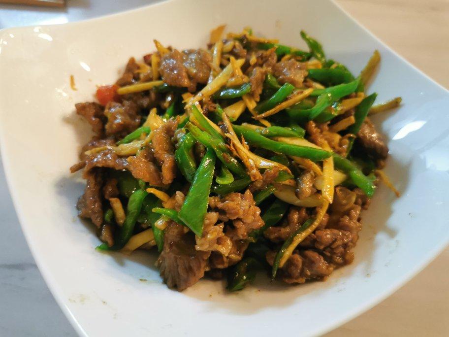 小炒黄牛肉