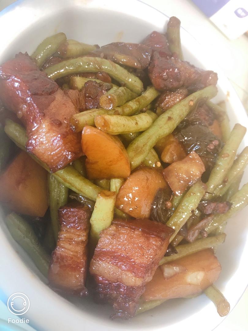 红烧肉炖豆角（绝对下饭）